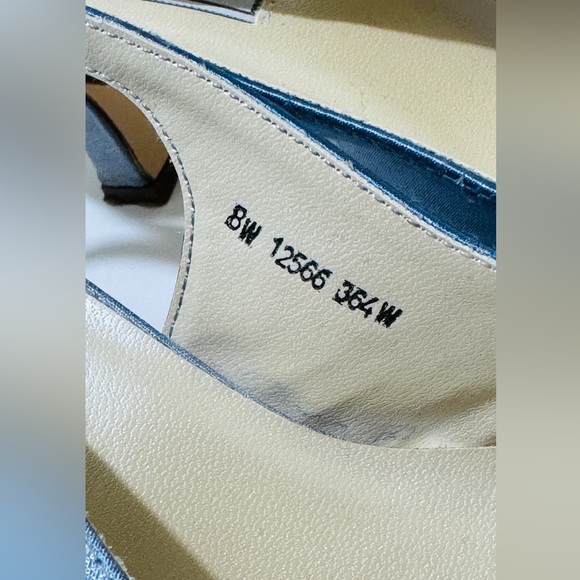 Matching Blue Purse & Shoes Set (Or Sold Separately) Size 8 W - Picture 4 of 10